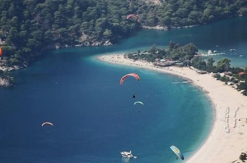 Beynəlxalq turizm pandemiyadan əvvəlki səviyyənin 97%-nə çatıb