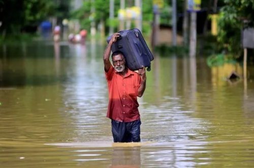 Hindistanda güclü yağış nəticəsində 7 nəfər ölüb