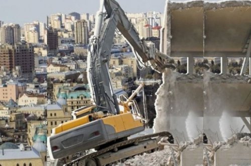 Bakıda zəlzələ təlaşı: Bu binalar söküləcək