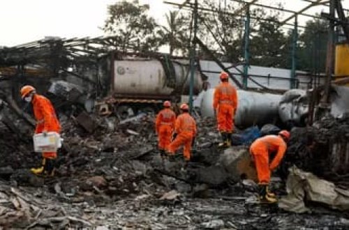 Hindistanda fabrikdə partlayış: 9 nəfər ölüb 64 nəfər yaralanıb