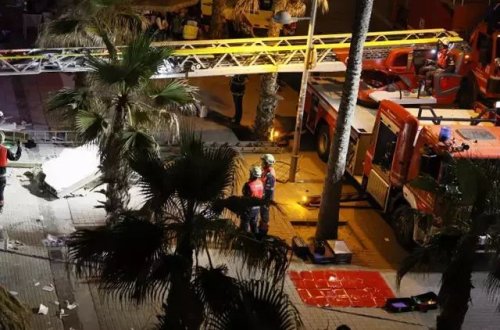 İspaniya adasındakı restoranın döşəməsi çökdü : 4 ÖLÜ