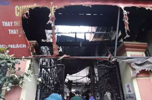 Vyetnam yanğın fəlakəti ilə sarsıldı: 14 ÖLÜ