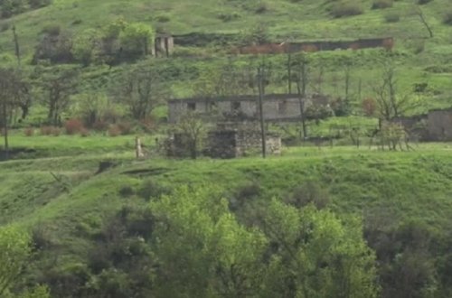 Qazaxın azad edilən Qızılhacılı kəndindən görüntülər