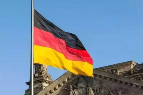 Alman zabiti rus casusu olduğu iddiası ilə həbs edilib