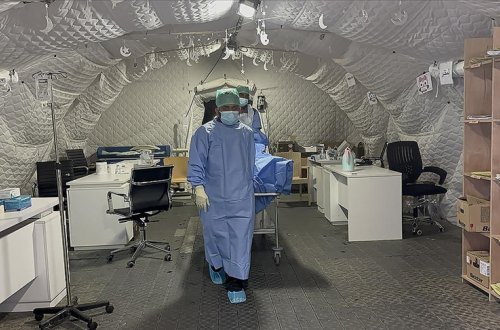 Fələstin Qızıl Ayparası İsrailin hücumlarına görə Rəfahdakı səhra xəstəxanasını boşaldıb