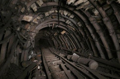 İranda mədən çöküb, ölən və yaralananlar var