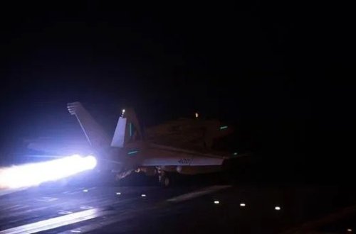 ABŞ və Böyük Britaniya Yəmənin paytaxtı Sənanı vurub