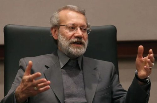 Əli Laricani İranda prezident seçkilərində namizəd olmaq üçün müraciət edib