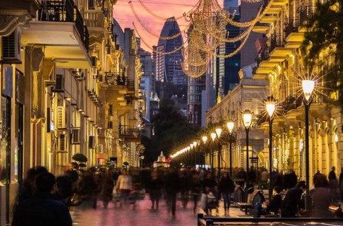 Tarqovuda qəribə görüntü: ərəb turist... - VİDEO