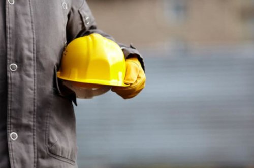 Ölkədə fəaliyyət göstərən muzdlu işçilərin sayı açıqlanıb