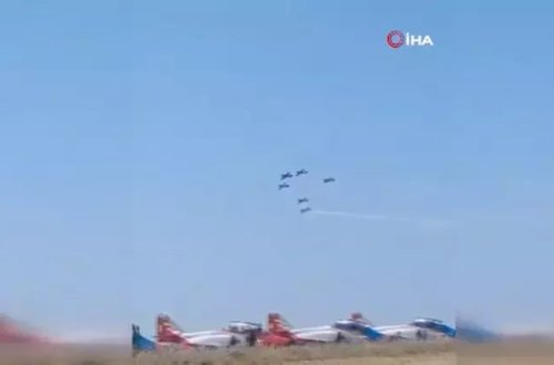 Portuqaliyada nümayiş uçuşu zamanı iki təyyarə havada toqquşub: 1 ÖLÜ