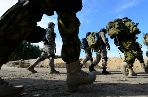 Ukrayna xaricdə olan çağırış yaşlı vətəndaşlarını axtarışa verib