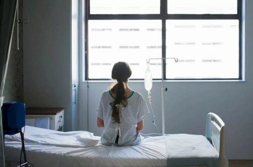 Bakıda yeniyetmə qız yol qəzasında xəsarət alıb