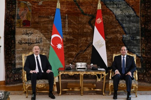 Azərbaycan və Misir prezidentlərinin təkbətək görüşü başlayıb