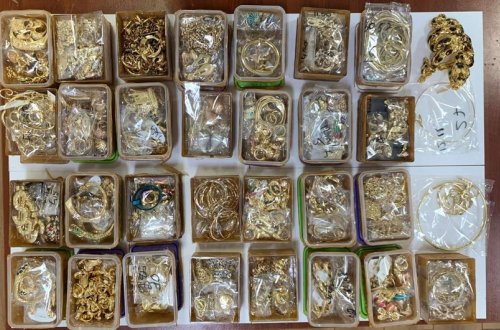 Azərbaycana qızıl-zinət əşyalarının qanunsuz keçirilməsi üzrə 51 fakt aşkar edilib