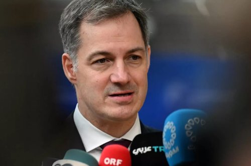 Belçikanın baş naziri istefa verdi