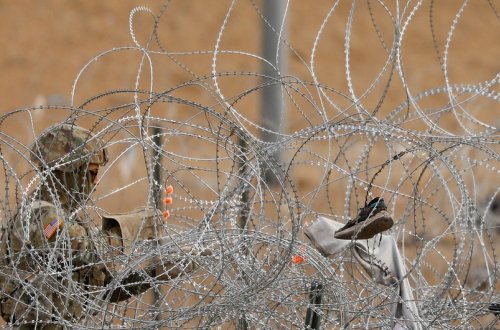 KİV: ABŞ-da Rusiya və Mərkəzi Asiyadan olan miqrantlar dərhal deportasiya ediləcək