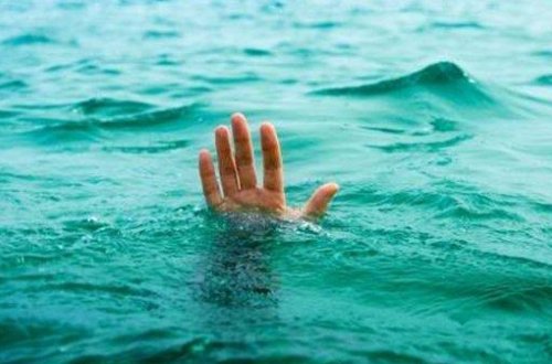 Dənizdə batan şəxs arvadı ilə balıq tutmağa gedibmiş