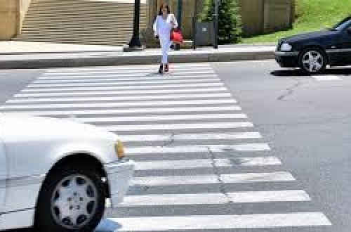 Bakıda 39 yaşlı kişini avtomobil vuraraq xəsarət yetirib