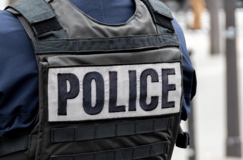 Fransa polisi İran hakimiyyətinə müxalif təşkilatın mənzil-qərargahına hücum edib