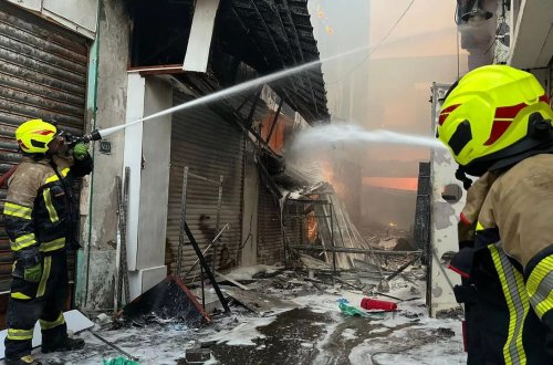 Bəhreynin paytaxtı Manamada yanğın baş verib