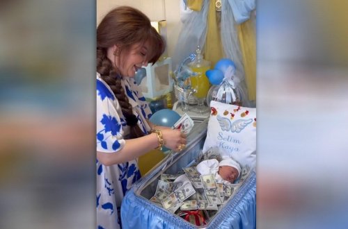 Nüşabə Musayeva yeni doğulan nəvəsini “dollar yağışı”na tutdu – VİDEO - FOTO