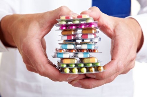 Dərman vasitələrinin və vaksinlərin istifadəsində yaranan əlavə təsirlər haqqında tətbiq yenilənib