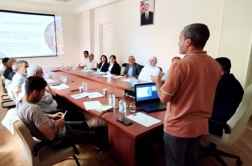 “Şəhərdən Kəndə” layihəsi çərçivəsində Lerikdə fermerlərə aqroturizm üzrə təlim keçirilib