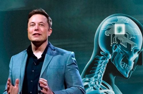 İlon Mask: Gələcəkdə insanlar telefonlardan istifadə etməyəcək