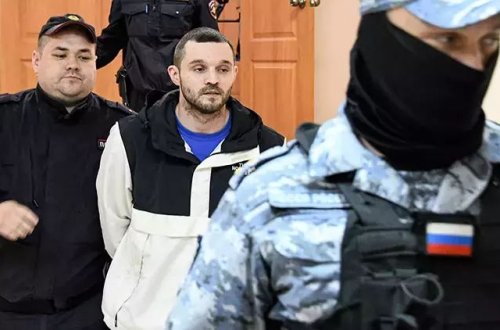 Rusiyada saxlanılan ABŞ əsgərinə 3 il 9 ay həbs cəzası verilib