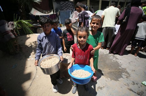 Kolumbiya qəzzalı uşaqlar üçün addım atdı