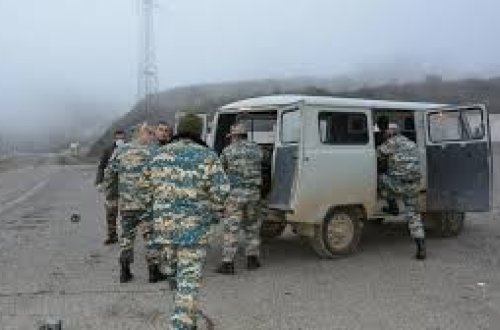 Azərbaycan iki erməni hərbçinin qalıqlarını Ermənistana təhvil verib