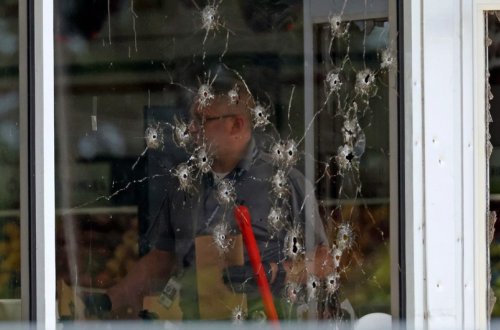 ABŞ-də atışma zamanı ölənlərin sayı dörd nəfərə çatıb