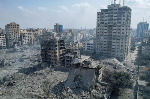 İsrailin hava hücumu nəticəsində HƏMAS liderinin 10 qohumu ölüb