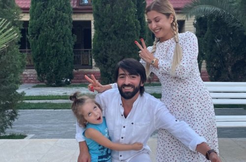 Elşad Xosenin ailə FOTOsu