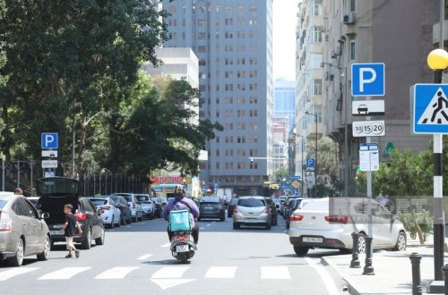 Parklanma qaydalarının pozulmasına görə yeni cərimələr qəbul edilib, bəziləri isə artırılıb - SİYAHI