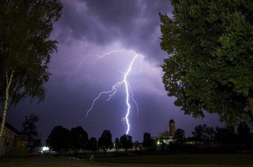 ABŞ-də yeddi uşağı ildırım vurub