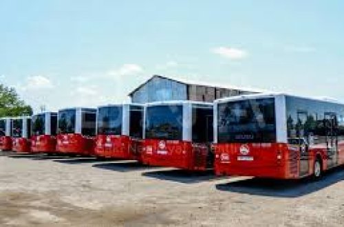 Azərbaycanda sərnişin avtobuslarına rəng tələbi ilə bağlı qayda qüvvəyə minib