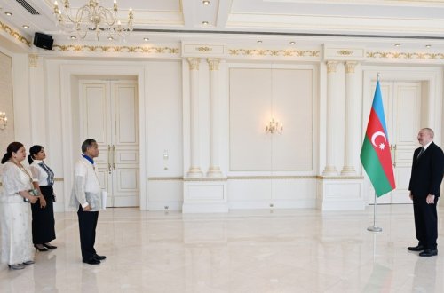 Prezident İlham Əliyev Filippinin yeni təyin olunmuş səfirinin etimadnaməsini qəbul edib - FOTO