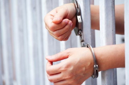 Pakistanda 19 məhkum həbsxanadan qaçdı