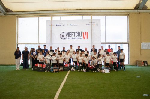VI “Neftçili Yay Futbol Düşərgəsi” başa çatıb