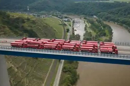 Almaniyada körpülər dağılmağa başlayıb