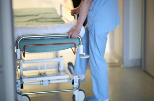 Beyləqanda yol qəzasında 7 yaşlı uşaq ağır xəsarət alıb