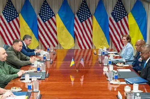 ABŞ Ukraynaya 2,4 milyard dollarlıq yeni yardım paketi verib