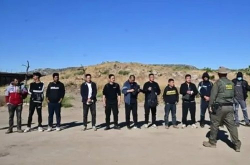 ABŞ Çinli mühacirləri belə geri göndərdi