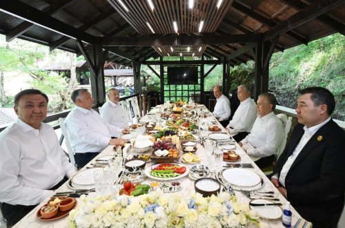 Şuşada Prezident İlham Əliyevin adından TDT-nin dövlət və hökumət başçılarının şərəfinə nahar verilib