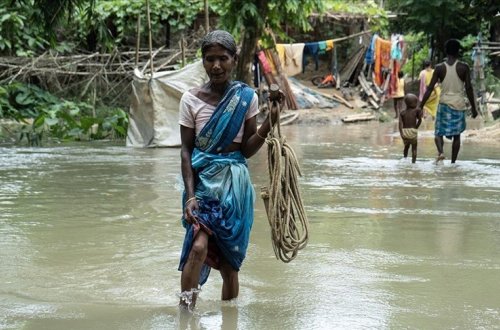 Hindistanda daşqınlarda ölənlərin sayı 78-ə yüksəlib