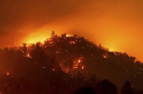 ABŞ-ın Kaliforniya ştatlnda böyük yanğın baş verib