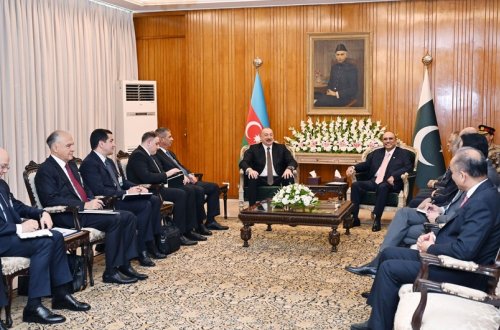 İlham Əliyev Pakistanın Prezidentini COP29-a dəvət edib