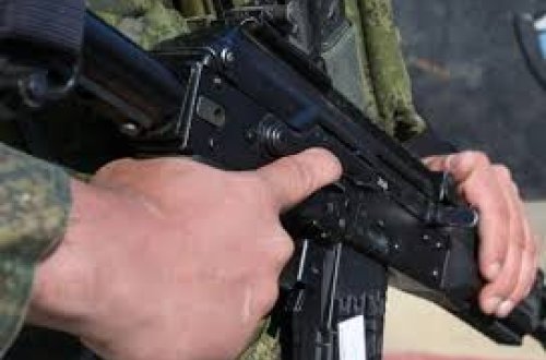 Rusiyalı hərbçinin qisası ağır oldu: Xidmət yoldaşlarını güllələdi